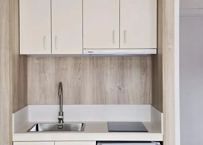 Апартаменти Salt Tivoli *