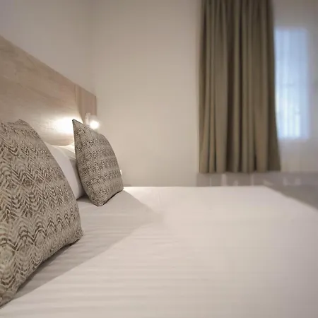 Salt Tivoli * Πλάγια ντελ Ινγκλές