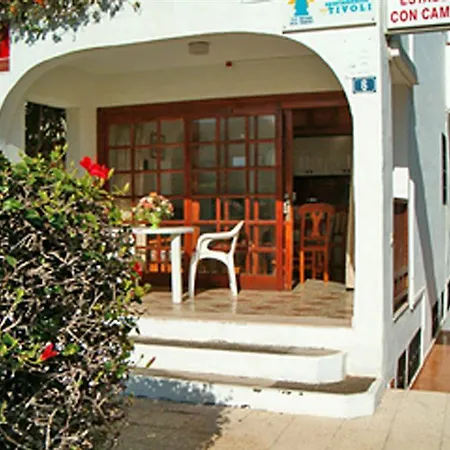 Salt Tivoli * بلايا ديل إنغلز